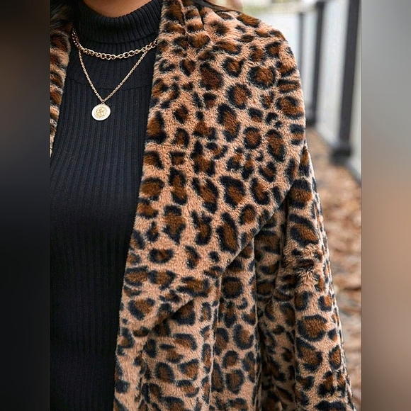 New Luxe Leopard Print Faux Fur Fluffy Coat Jacket PLUS Brown Black Tan - Picture 4 of 9